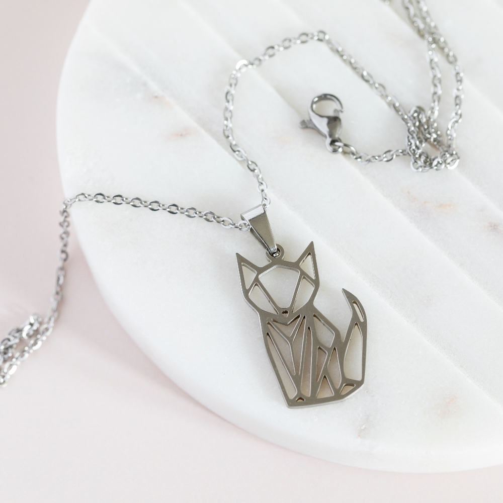 🔹️Sale🔹️2/$30 - Geometric Cat Necklace - Only 1 left! - Picture 4 of 8